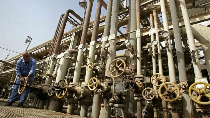 العراق يستهدف مرفأ بانياس السوري لتصدير نفطه بعيداً عن مضيق هرمز