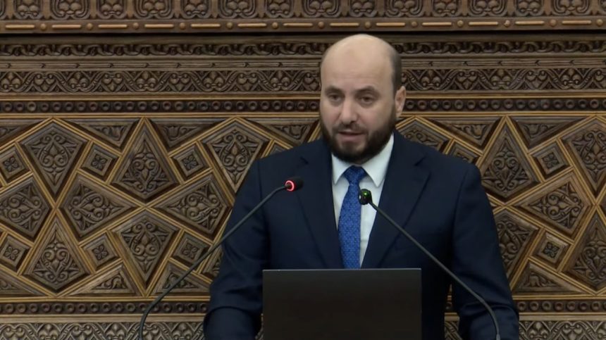 سوريا تنفق 831 مليون دولار شهرياً على استيراد الوقود ومشتقاته