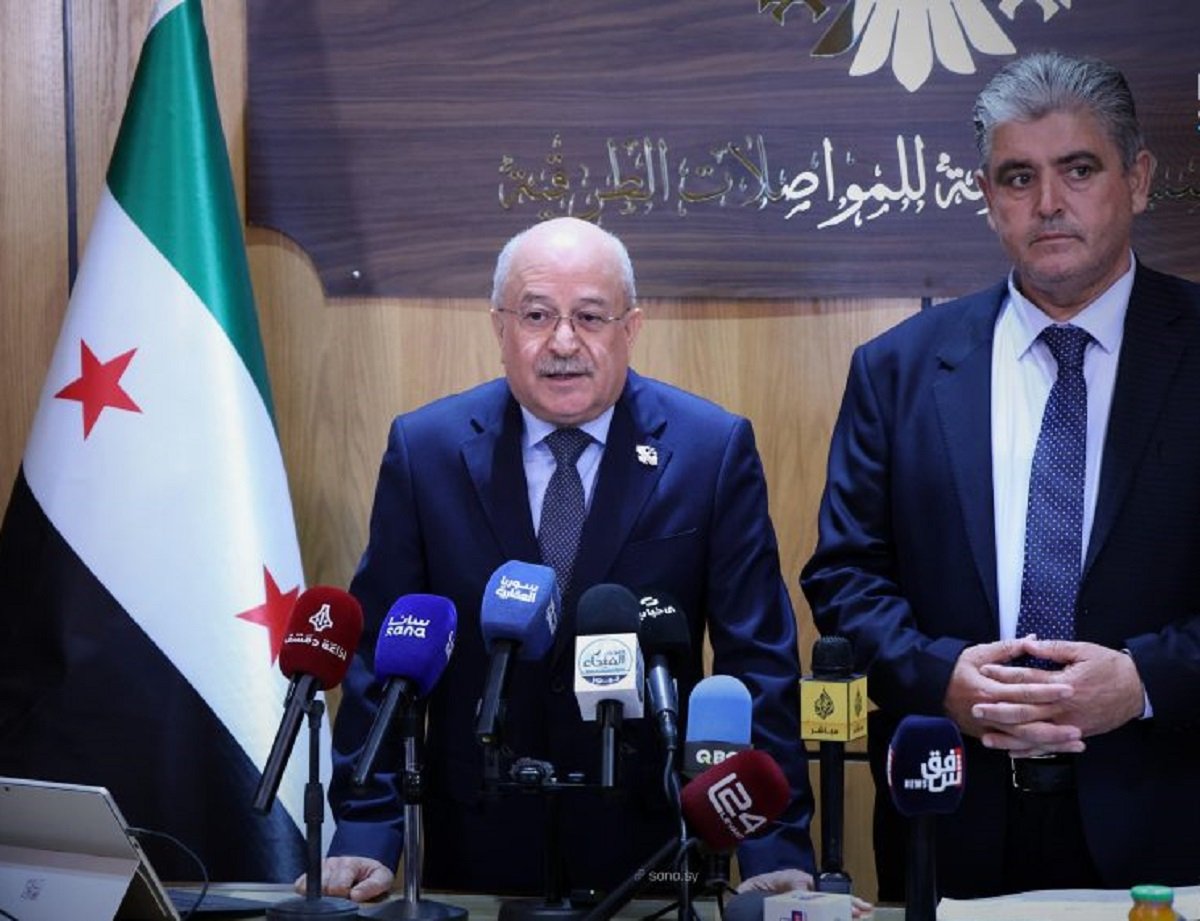سوريا تطلق خطة لإعادة تأهيل الطرق المركزية ومحور الطريق M45